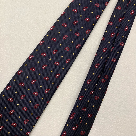 Lauren Ralph Lauren • Tie - Picture 7 of 9